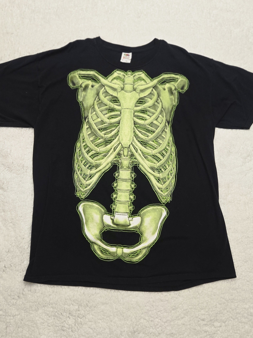 Skeleton Rib Cage Graphic Tee Black Neon Green Halloween FRUIT OF THE LOOM